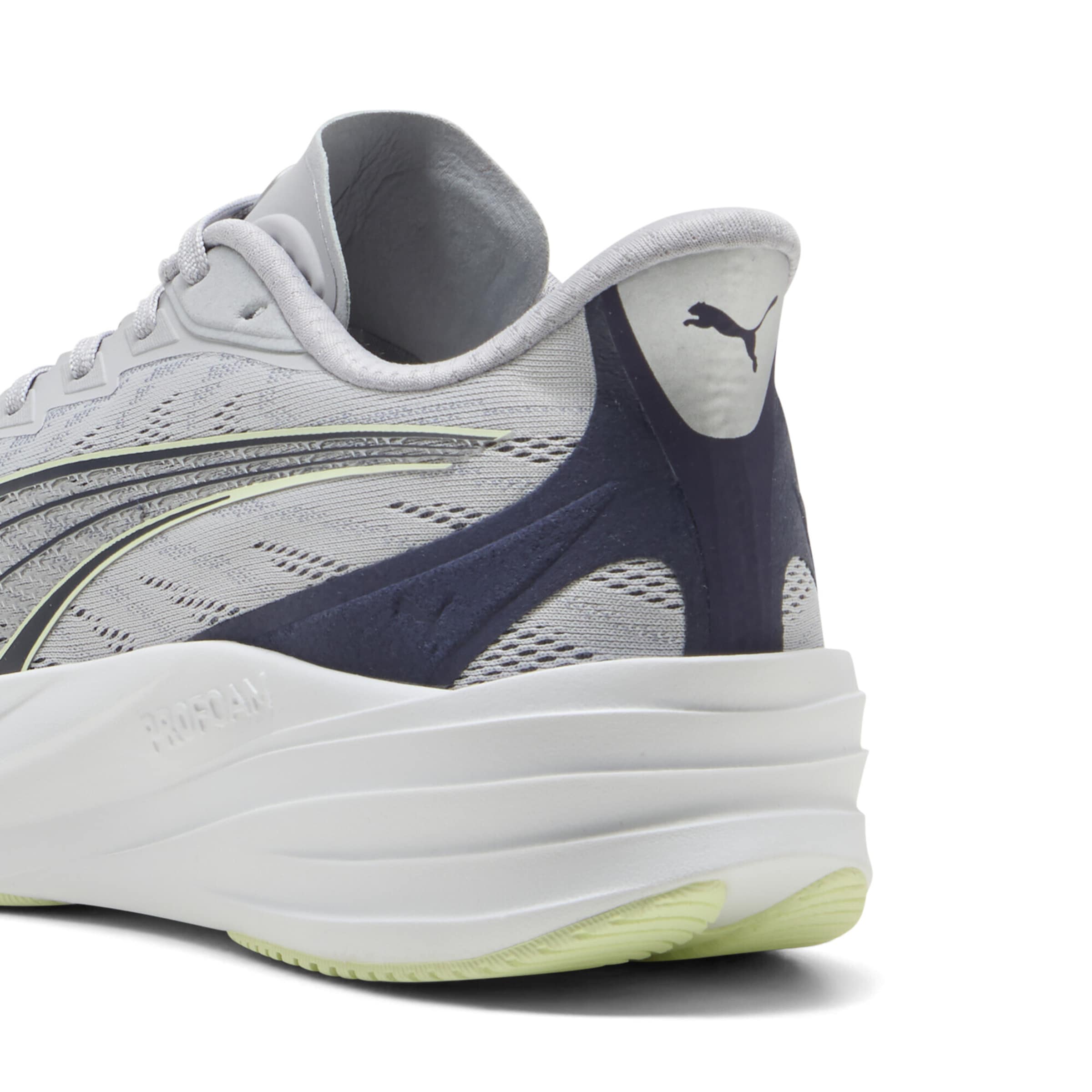 PUMA Laufschuh 'Darter Pro 2' in Grau
