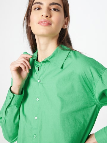 Noisy may Blouse in Green