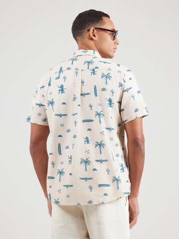 Revolution - Ajuste regular Camisa 'Cuban' en blanco