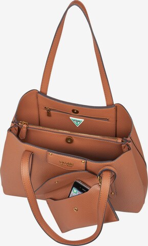 GUESS Shopper in Brown