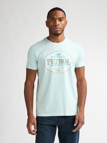 Petrol Industries T-shirt i grön: framsida