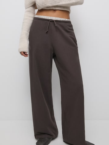 Wide Leg Pantalon Pull&Bear en marron : devant