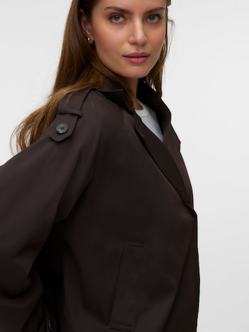 VERO MODA Tussenjas 'VMChelsea' in Bruin