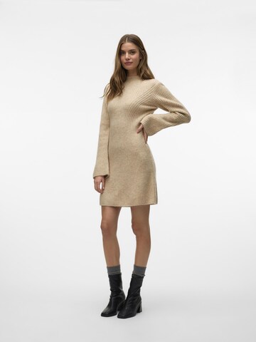 Robes en maille 'VMLina' VERO MODA en beige