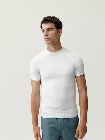 T-Shirt fonctionnel 'Chad' Born Living Yoga en blanc : devant
