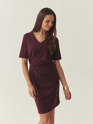 TATUUM Neulemekko värissä punainen: etupuoli