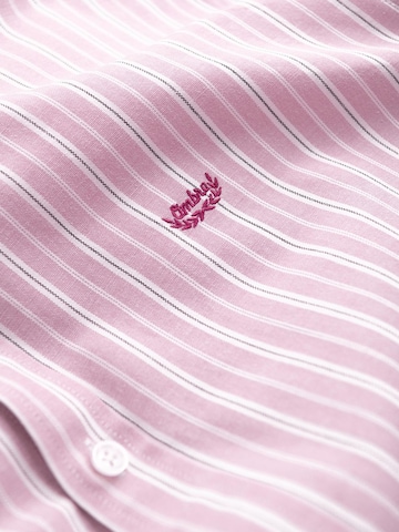 Coupe regular Chemise Ombre en rose