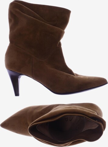 UNISA Dress Boots in 41 in Brown: front