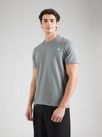 Calvin Klein JeansMajica '30S' - siva boja: prednji dio