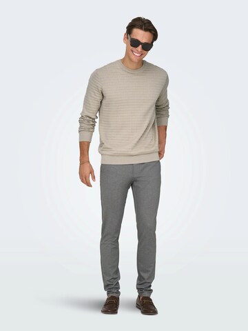 Coupe slim Pantalon chino 'ONSMark' Only & Sons en gris