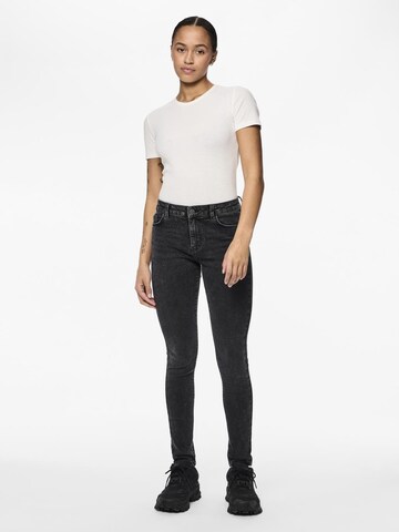 PIECES Skinny Jeans 'PCDANA' in Grey
