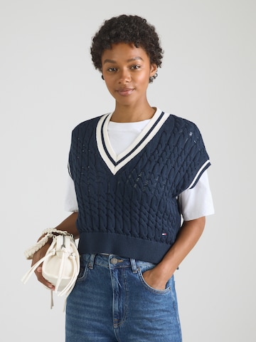 Pulover de la Tommy Jeans pe albastru: față