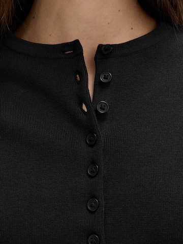 Marks & Spencer Strickjacke in Schwarz