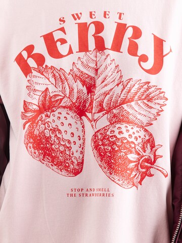 ONLY - Camiseta 'ONLKINNA' en rosa