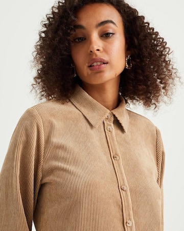 Camicia da donna di WE Fashion in beige