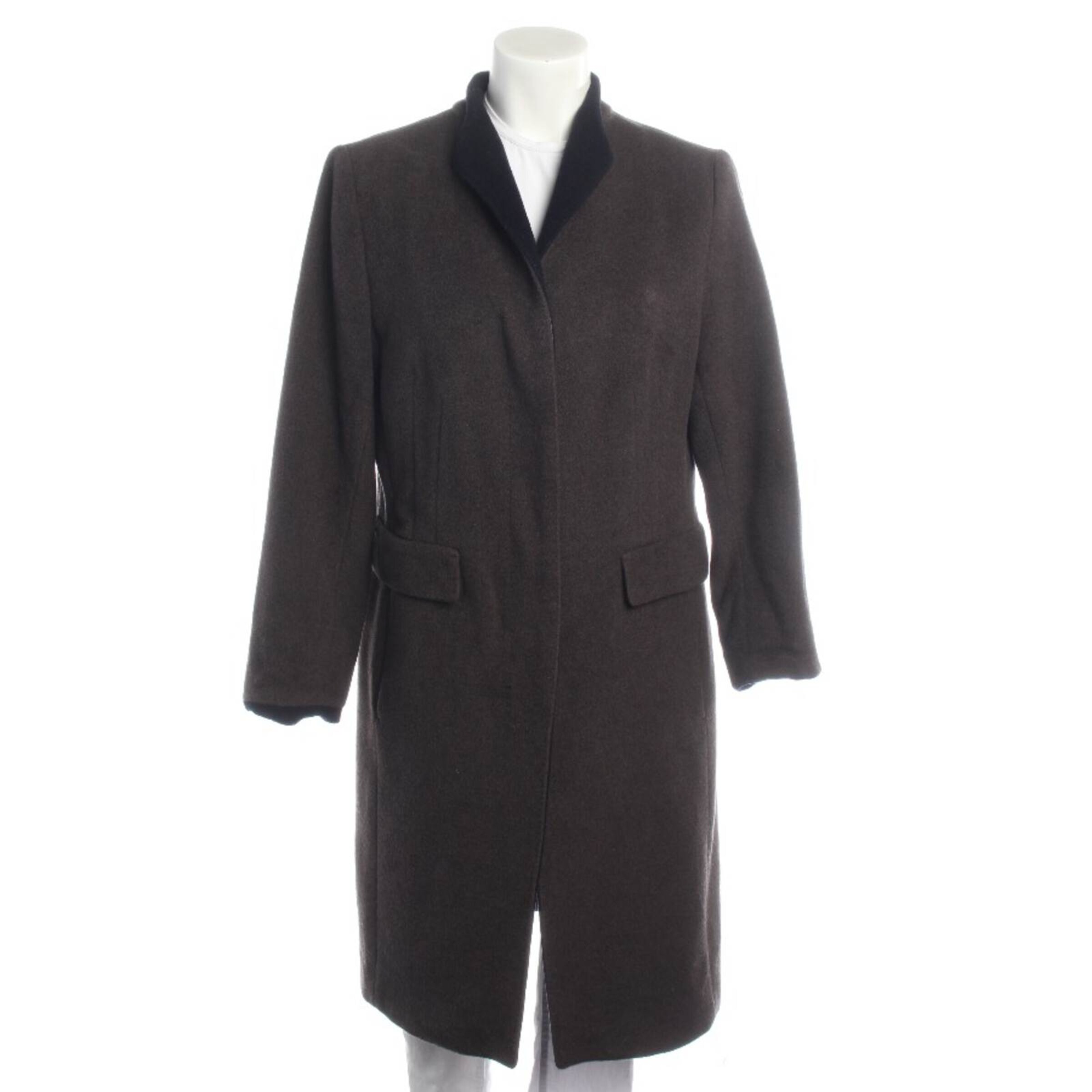 Windsor Jacket & Coat in M in Brown: front