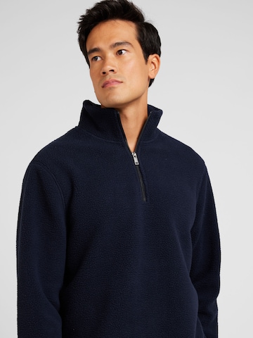Matinique Sweatshirt 'Kade' in Blau