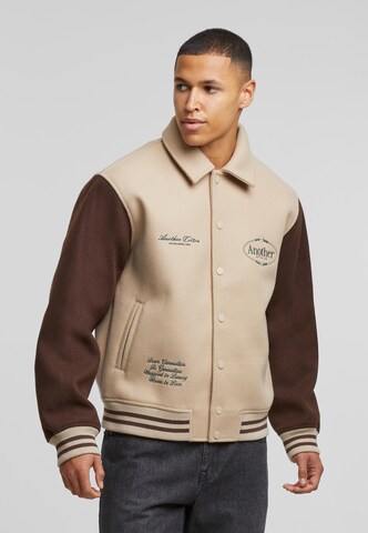 Another Cotton Lab Between-Season Jacket 'Chest' in Beige