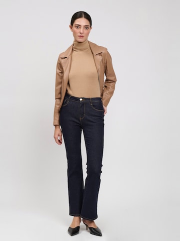 Influencer Sweater in Beige