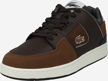 LACOSTE Låg sneaker 'COURT CAGE' i brun: framsida