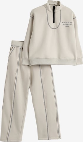 Solang Trainingspak in Beige: voorkant