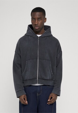 FAVELA Sweatjacke in Schwarz: Vorderseite