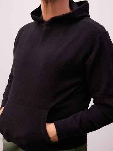 Next Pullover in Schwarz