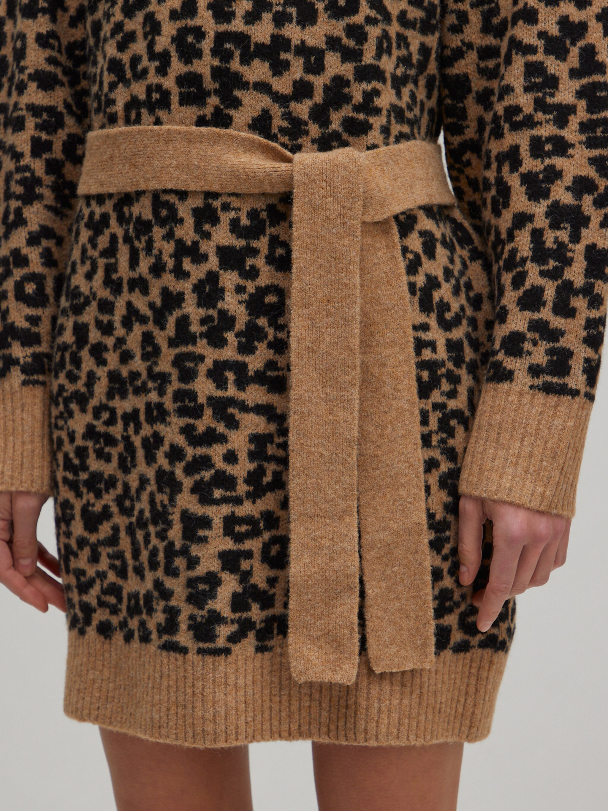 EDITED Produkter Kjole 'Mariana' beige