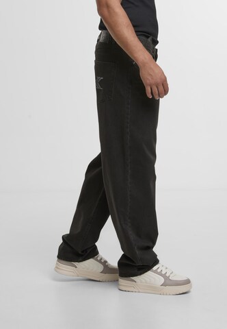 Karl Kani Loosefit Jeans in Schwarz