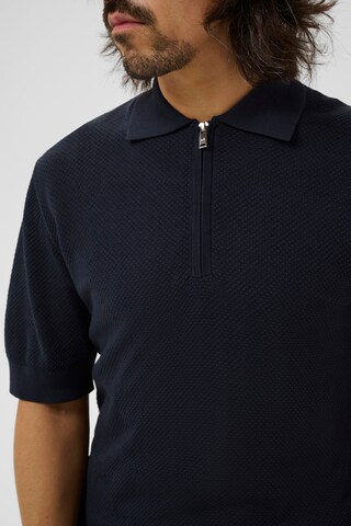 Matinique Pullover 'Polo' i blå