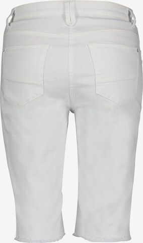 Betty Barclay Slimfit Shorts in Weiß