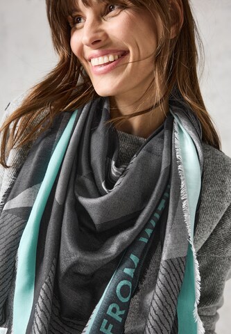 CECIL Wrap in Black