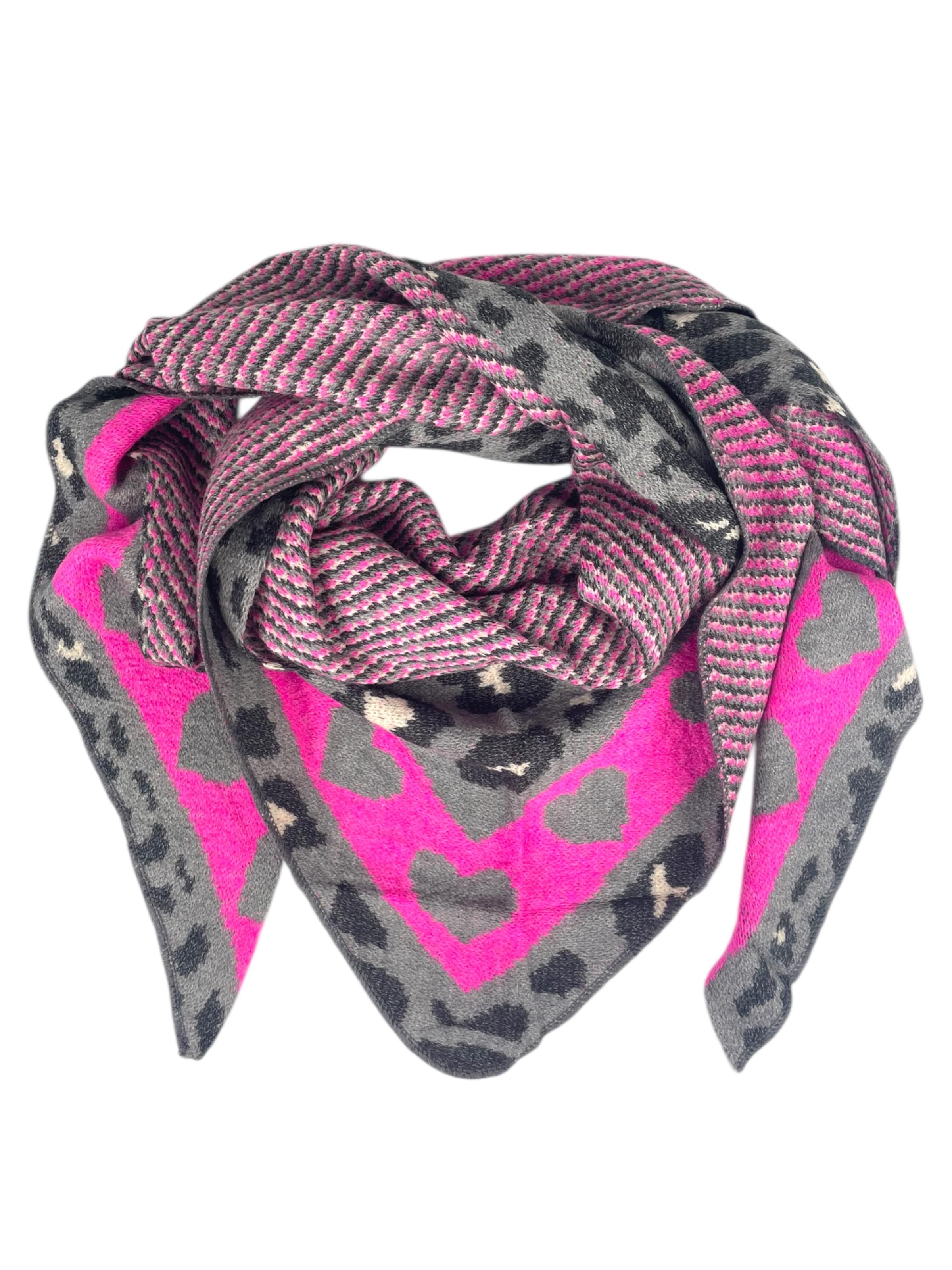 Kumixi Oversized Scarf 'Leo' in Pink: front