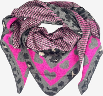 Kumixi Oversized Scarf 'Leo' in Pink: front