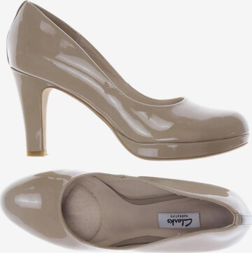 CLARKS High Heels & Pumps in 40 in Beige: front