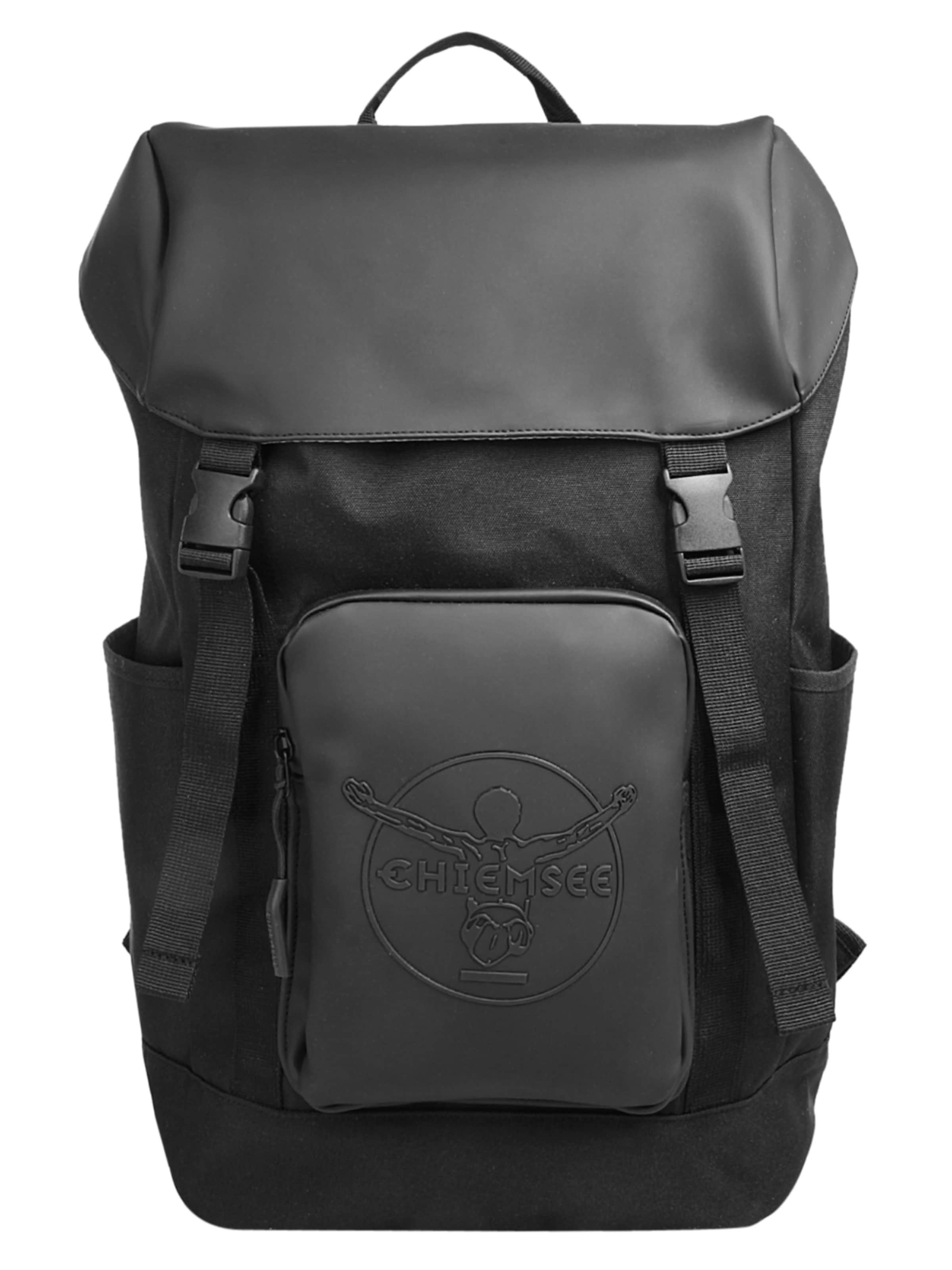 CHIEMSEE Rucksack 'TRACK "N" DAY'‌‌‌‌‌‌‌‌‌ in Schwarz: Vorderseite
