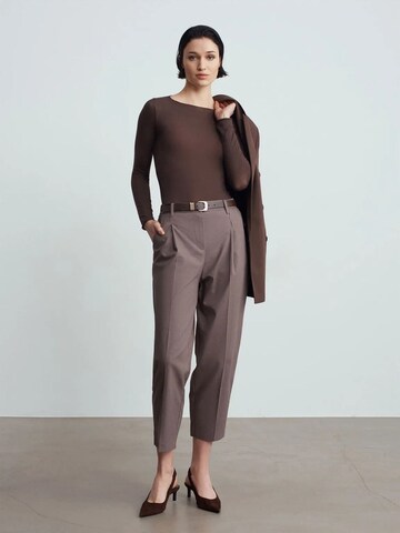 Dilvin Regular Pants in Grey
