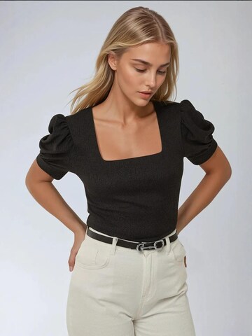 Hiccup - Blusa em preto