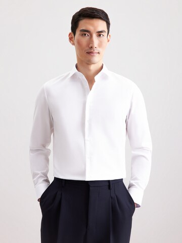 Coupe regular Chemise business SEIDENSTICKER en blanc