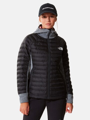 THE NORTH FACE Outdoor Jacket in Black: front