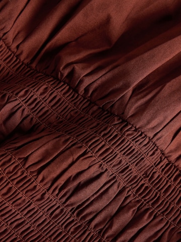 The Set Top in Brown