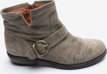 Fiorentini+Baker Dress Boots in 38 in Grey: front