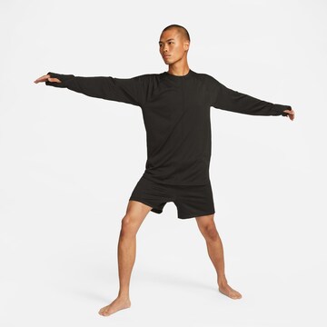 NIKE Funktionsshirt in Schwarz