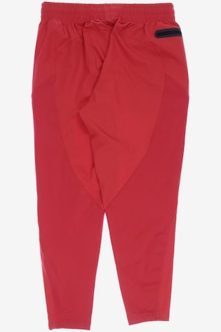 UNDER ARMOUR Stoffhose S in Rot
