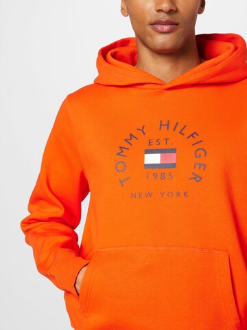 TOMMY HILFIGER Sweatshirt i orange