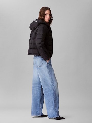 Calvin Klein Jeans Kevad-sügisjope, värv must