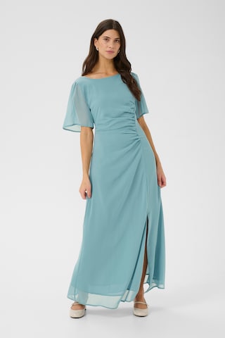 Cream Dress 'Yas' in Blue: front