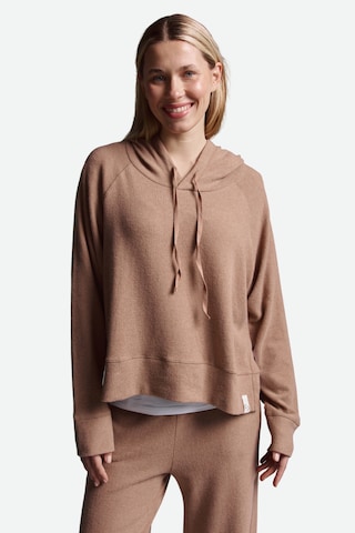 Cotton Candy Trui in Bruin: voorkant