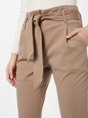 VERO MODA Loose fit Pleat-front trousers 'Bailey' in Brown