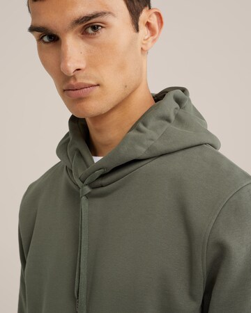 WE Fashion Sweatshirt in Green